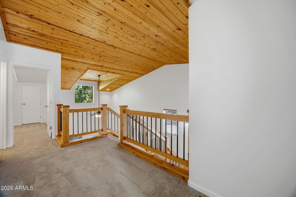 Image 17 of property listing at 5841 SATURN Drive, Lakeside, AZ 85929