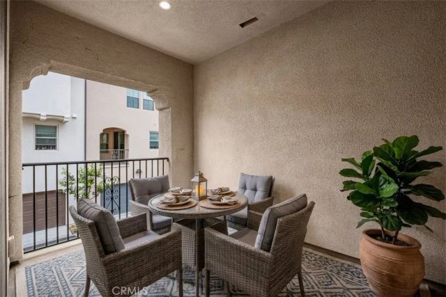 126 Cleverwind, Irvine, CA 92618