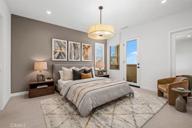 126 Cleverwind, Irvine, CA 92618