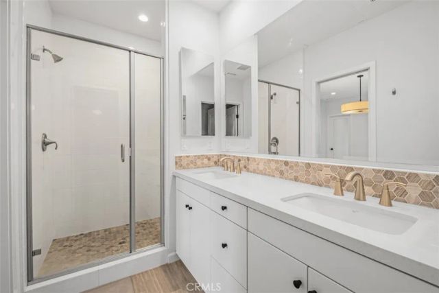 126 Cleverwind, Irvine, CA 92618