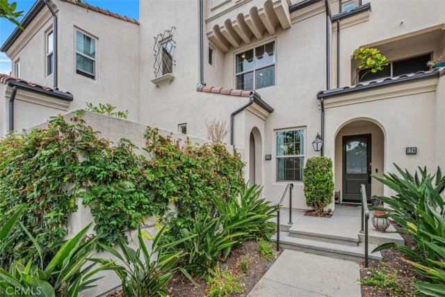 126 Cleverwind, Irvine, CA 92618