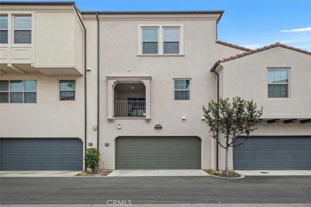 126 Cleverwind, Irvine, CA 92618