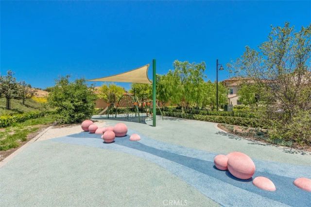 126 Cleverwind, Irvine, CA 92618