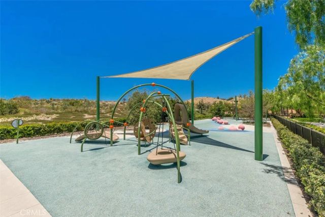 126 Cleverwind, Irvine, CA 92618