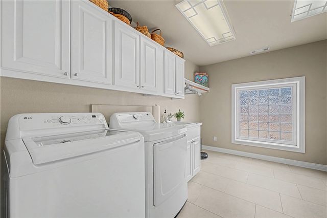 6398 Wrens Nest Cove, Springdale, AR 72762