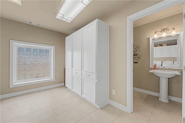 6398 Wrens Nest Cove, Springdale, AR 72762