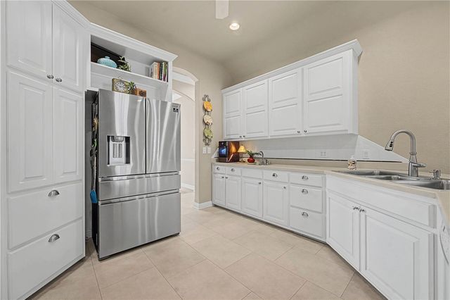 6398 Wrens Nest Cove, Springdale, AR 72762