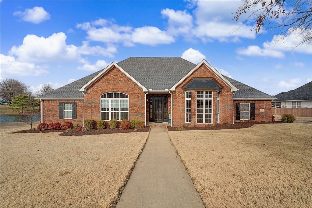 6398 Wrens Nest Cove, Springdale, AR 72762