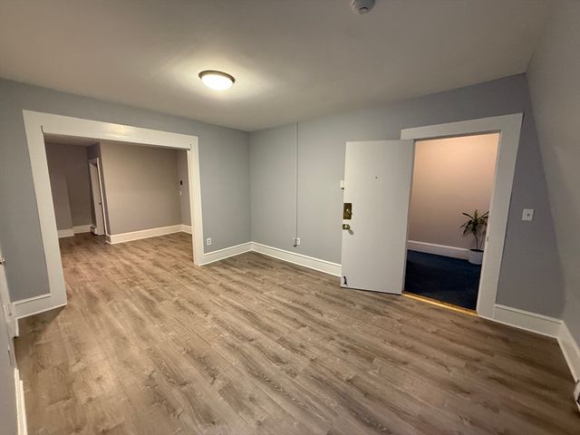 12 Essex Street 3, Andover, MA 01810