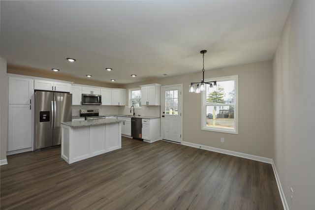 89 Plumlee Dr, Hendersonville, TN 37075