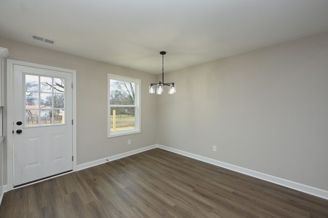 89 Plumlee Dr, Hendersonville, TN 37075