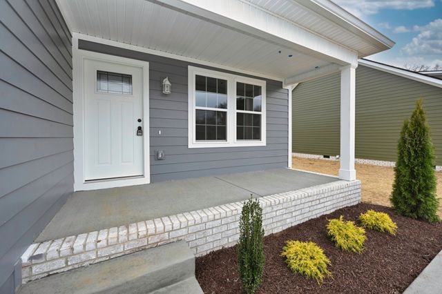 89 Plumlee Dr, Hendersonville, TN 37075