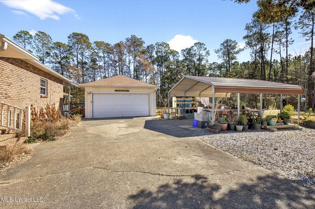 23439 Woodland Way, Pass Christian, MS 39571