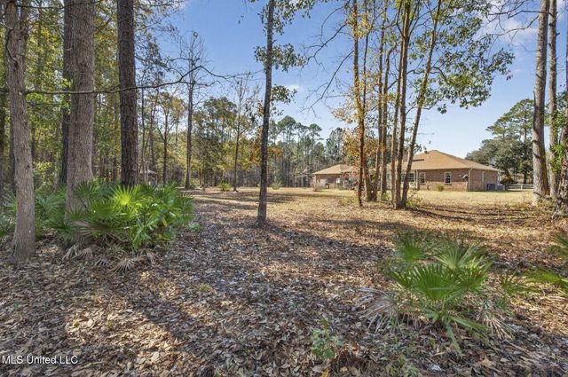 23439 Woodland Way, Pass Christian, MS 39571