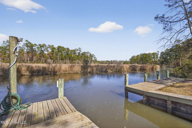 23439 Woodland Way, Pass Christian, MS 39571