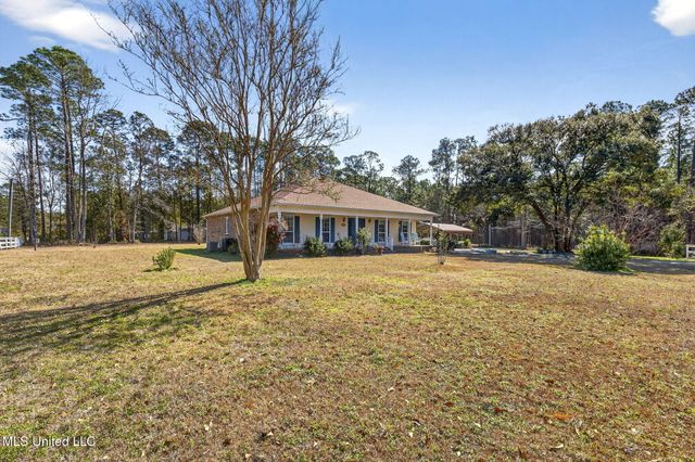 23439 Woodland Way, Pass Christian, MS 39571