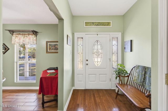 23439 Woodland Way, Pass Christian, MS 39571