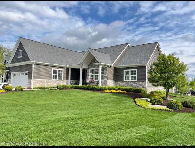 9860 Havendale Drive, Brighton, MI 48114