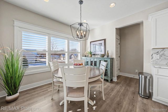 9860 Havendale Drive, Brighton, MI 48114