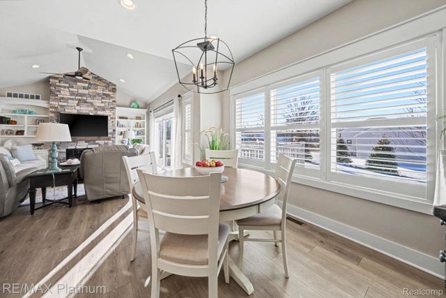 9860 Havendale Drive, Brighton, MI 48114