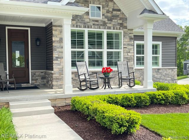 9860 Havendale Drive, Brighton, MI 48114