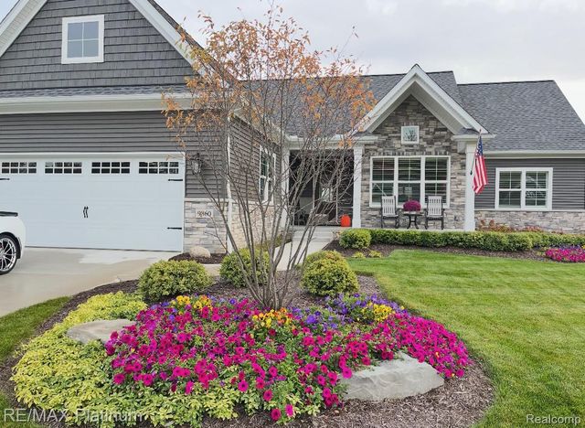 9860 Havendale Drive, Brighton, MI 48114
