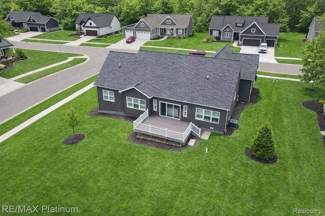 9860 Havendale Drive, Brighton, MI 48114