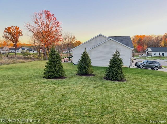 9860 Havendale Drive, Brighton, MI 48114