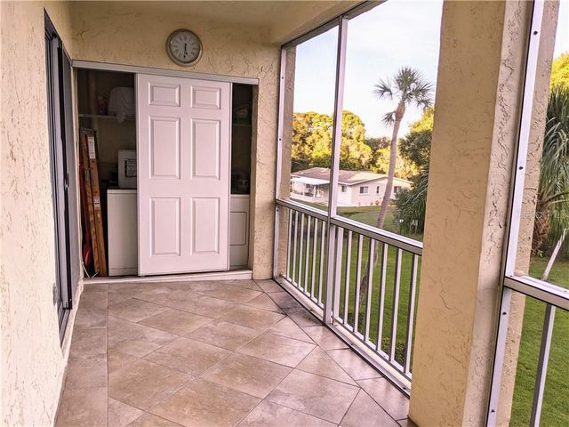3668 LAKE BAYSHORE DRIVE K-325, Bradenton, FL 34205