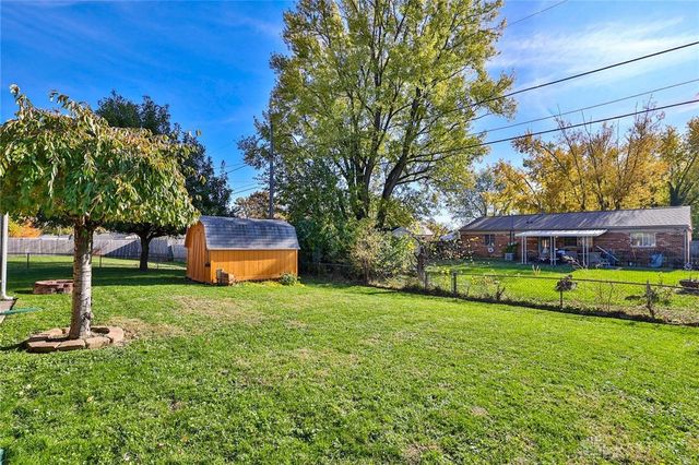 7236 Charlesworth Drive, Huber Heights, OH 45424