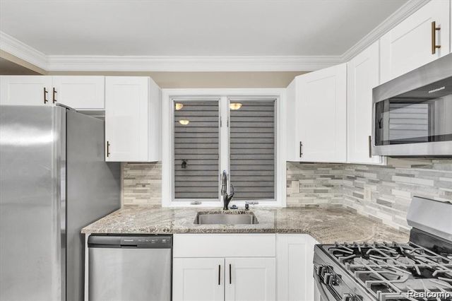 3134 Harvard Road, Royal Oak, MI 48073