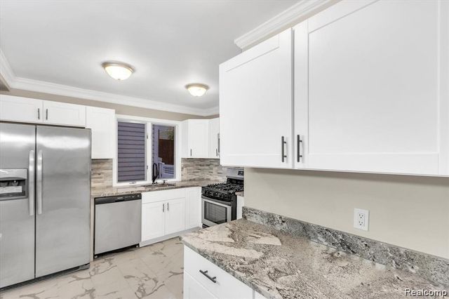 3134 Harvard Road, Royal Oak, MI 48073