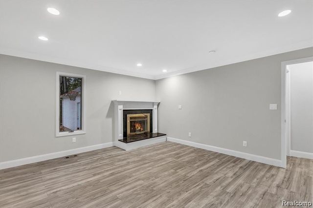 3134 Harvard Road, Royal Oak, MI 48073