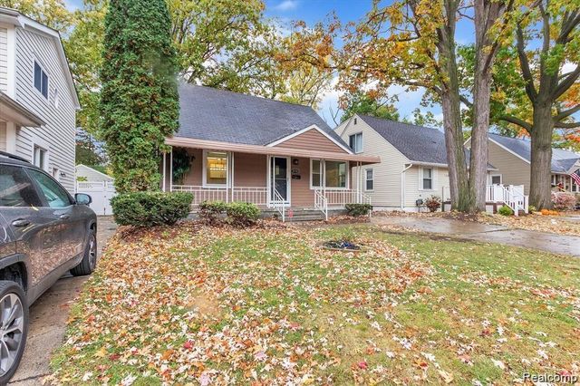 3134 Harvard Road, Royal Oak, MI 48073