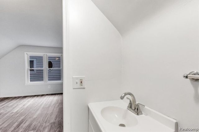 3134 Harvard Road, Royal Oak, MI 48073