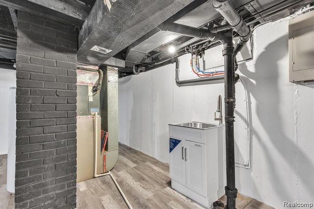 3134 Harvard Road, Royal Oak, MI 48073