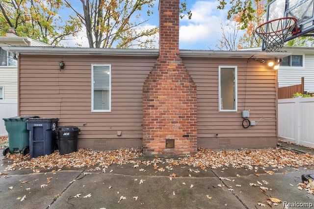 3134 Harvard Road, Royal Oak, MI 48073