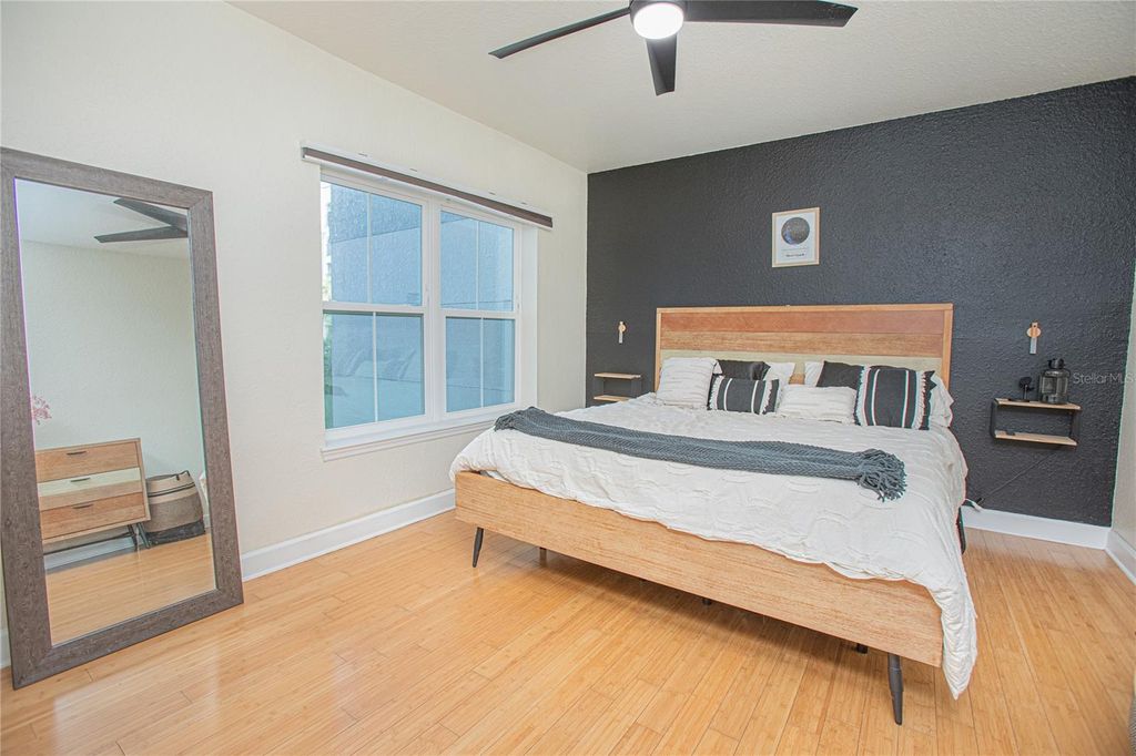 Image 14 of property listing at 204 E SOUTH STREET 2061, Orlando, FL 32801