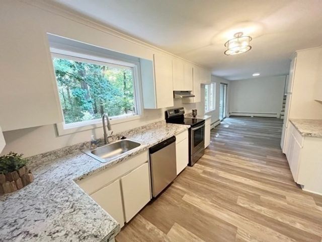 20 Algonquin Road, Canton, MA 02021