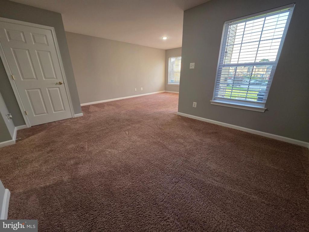 3792 CANNON LN, York, PA 17404