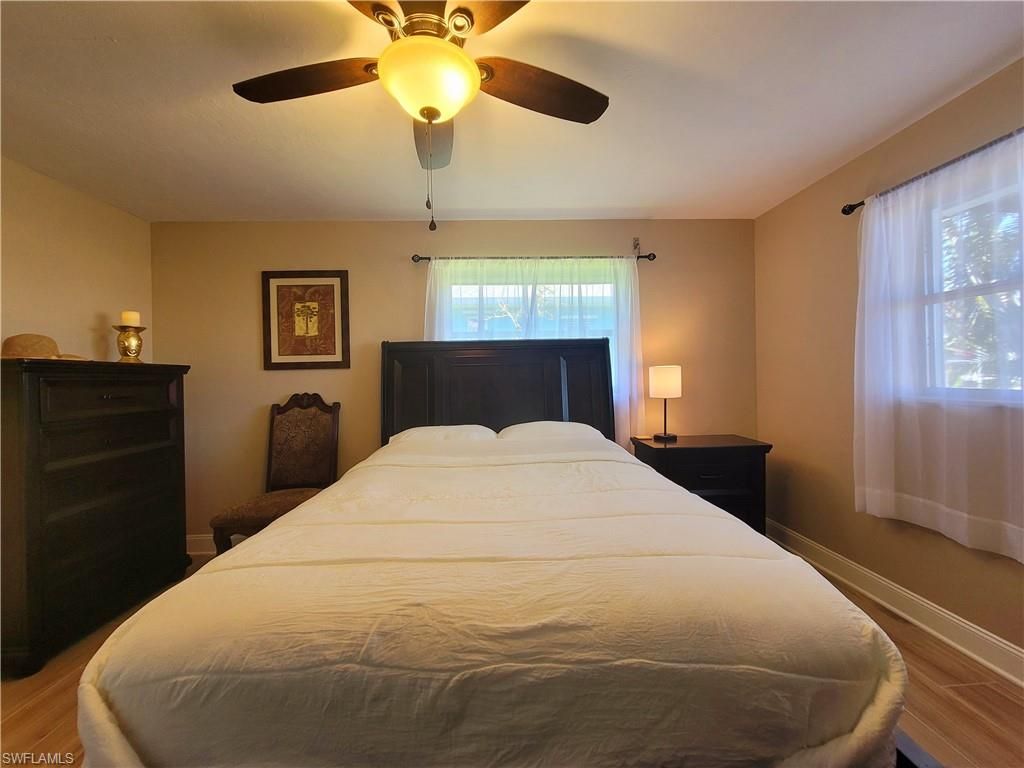 Image 11 of property listing at 4815 Sorrento CT, Cape Coral, FL 33904