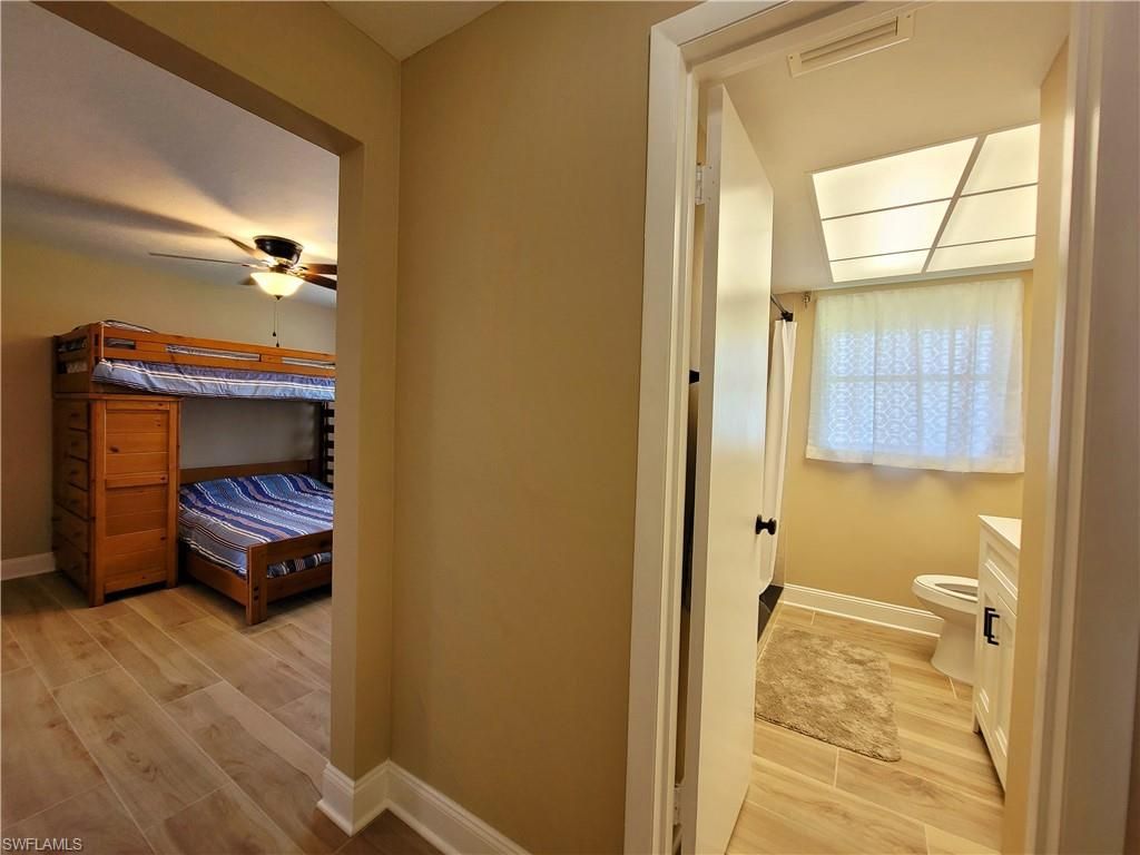 Image 15 of property listing at 4815 Sorrento CT, Cape Coral, FL 33904