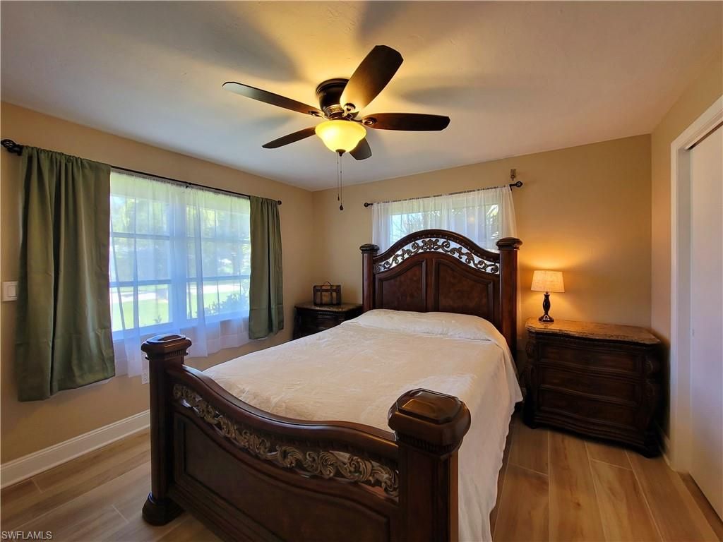 Image 25 of property listing at 4815 Sorrento CT, Cape Coral, FL 33904