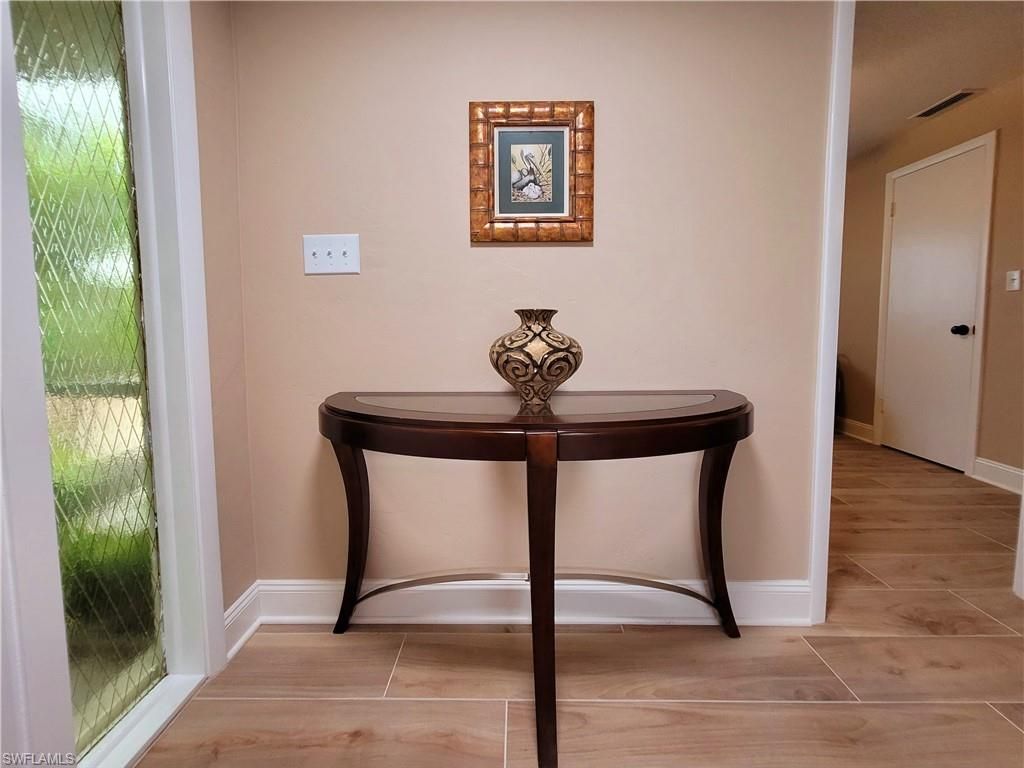 Image 34 of property listing at 4815 Sorrento CT, Cape Coral, FL 33904