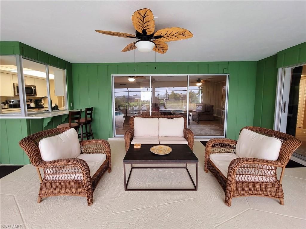 Image 7 of property listing at 4815 Sorrento CT, Cape Coral, FL 33904