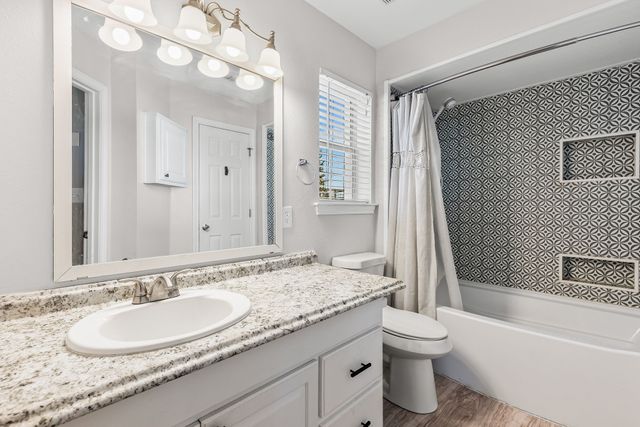 5199 Fm 896, Trenton, TX 75490