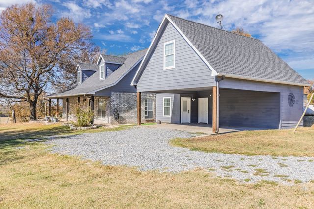 5199 Fm 896, Trenton, TX 75490