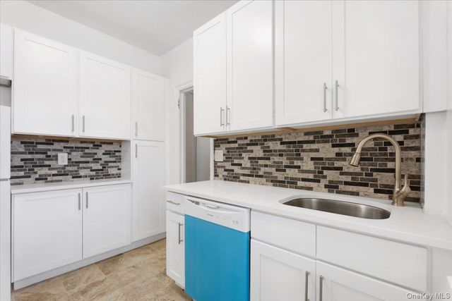 45 Popham Road 1E, Scarsdale, NY 10583