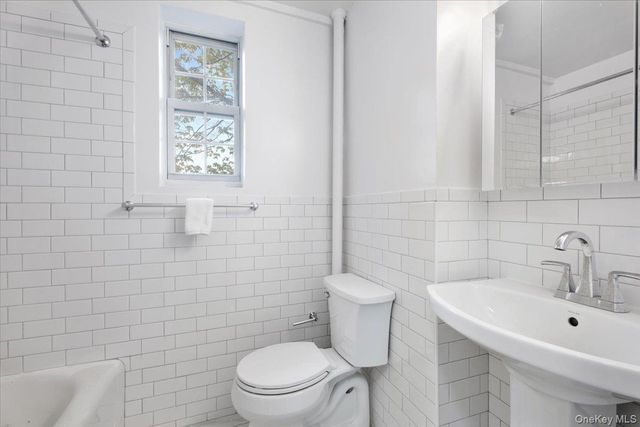 45 Popham Road 1E, Scarsdale, NY 10583