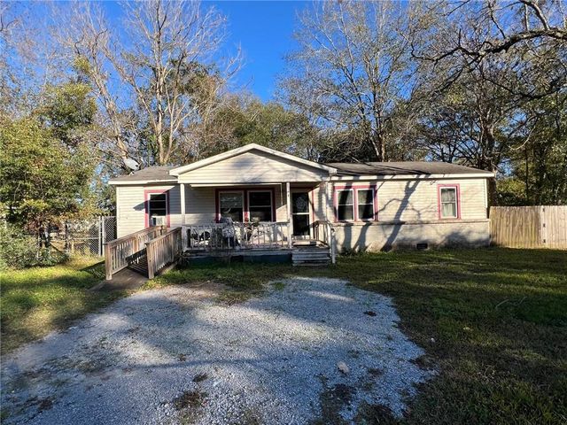 6051 Mamount Boulevard, Theodore, AL 36582